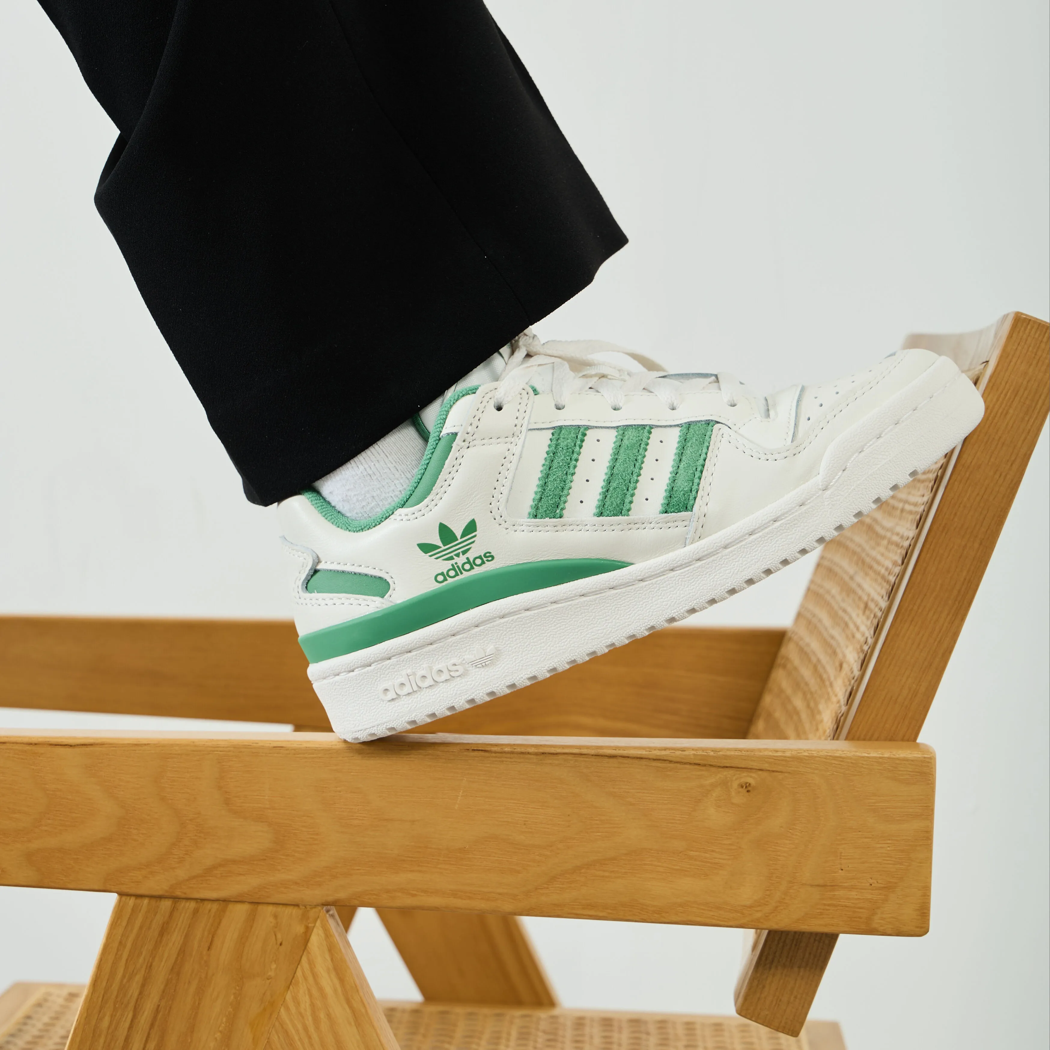 ADIDAS ORIGINALS FORUM LOW CL